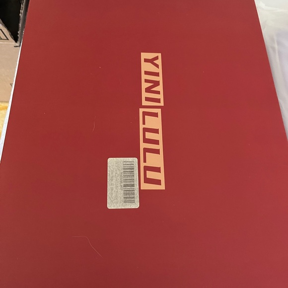 YiNi LuLu Polyester Robe - Picture 3 of 6